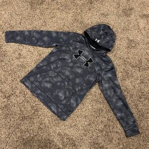 Under Armour YXL Hoodie Black Camo